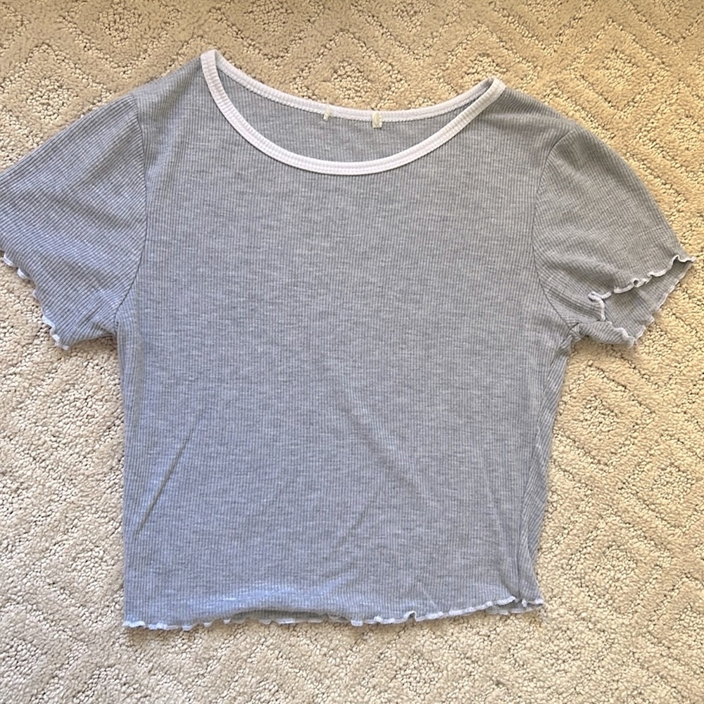 Cute Grey Crop! 🩶 M and S (stretchy)
